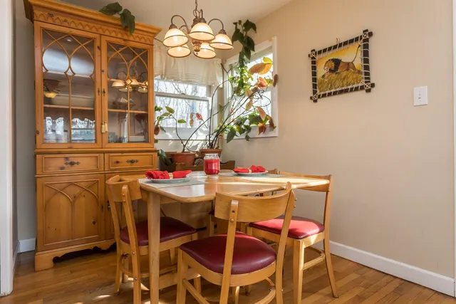 $329,000 | 909 Crestwood Drive, Staunton, VA 24401