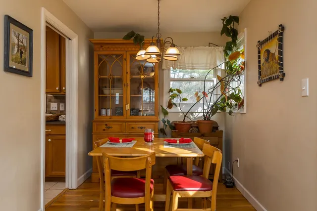 $329,000 | 909 Crestwood Drive, Staunton, VA 24401