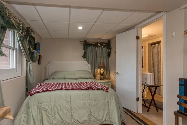 $305,000 | 909 Crestwood Drive, Staunton, VA 24401