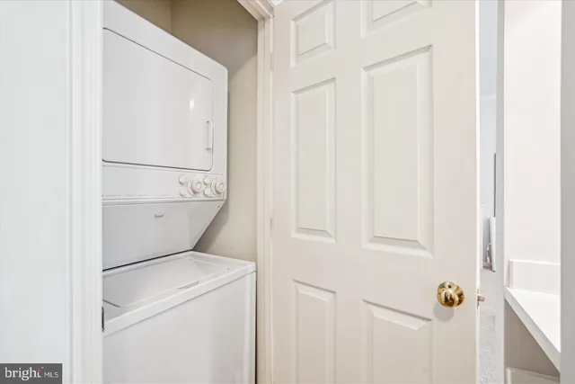 $2,400 | 1334 Garden Wall Circle, Unit C, Reston, VA 20194