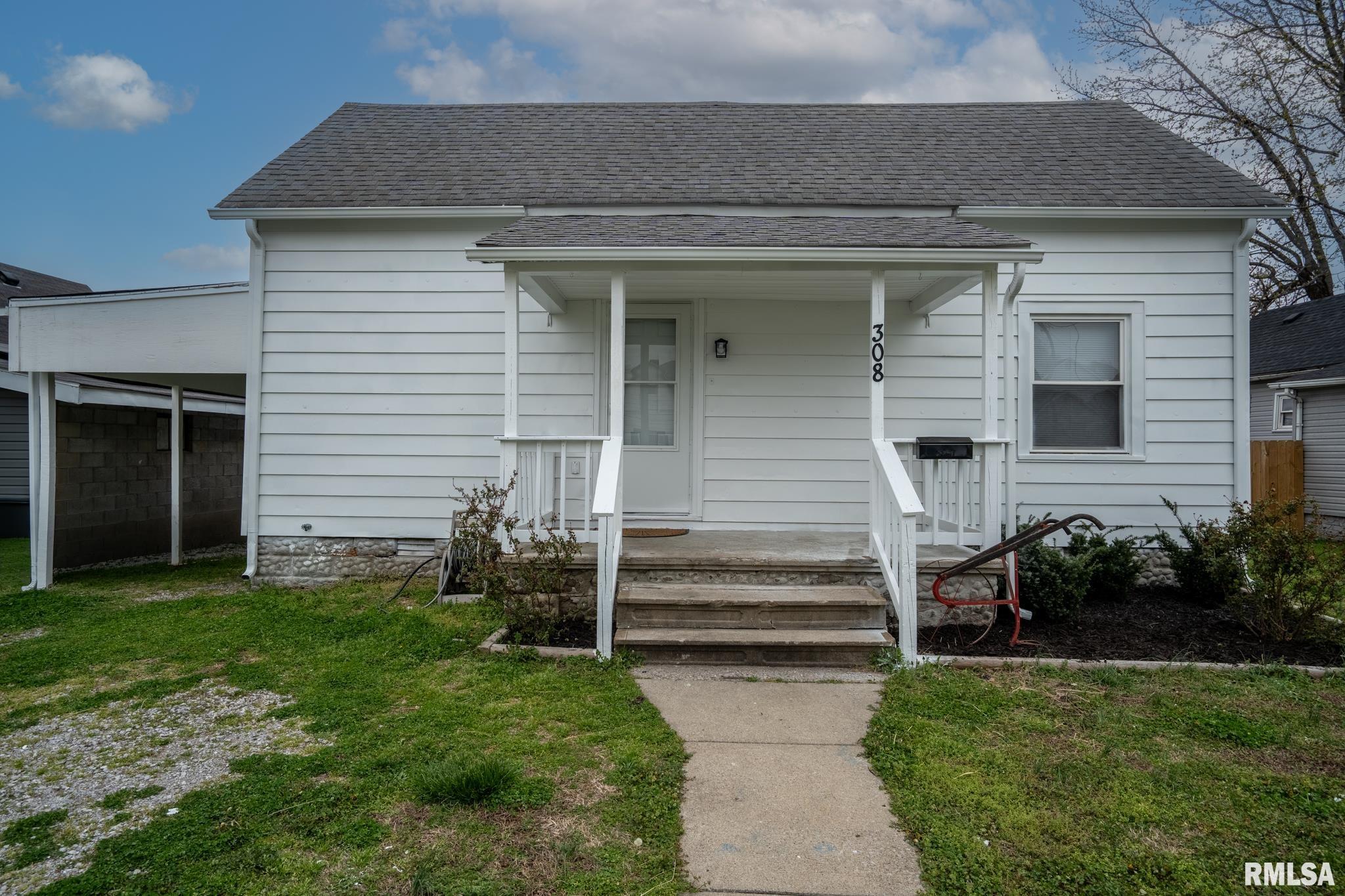 308 North 18th Street Herrin, IL 62948 - Photo 2 of 25