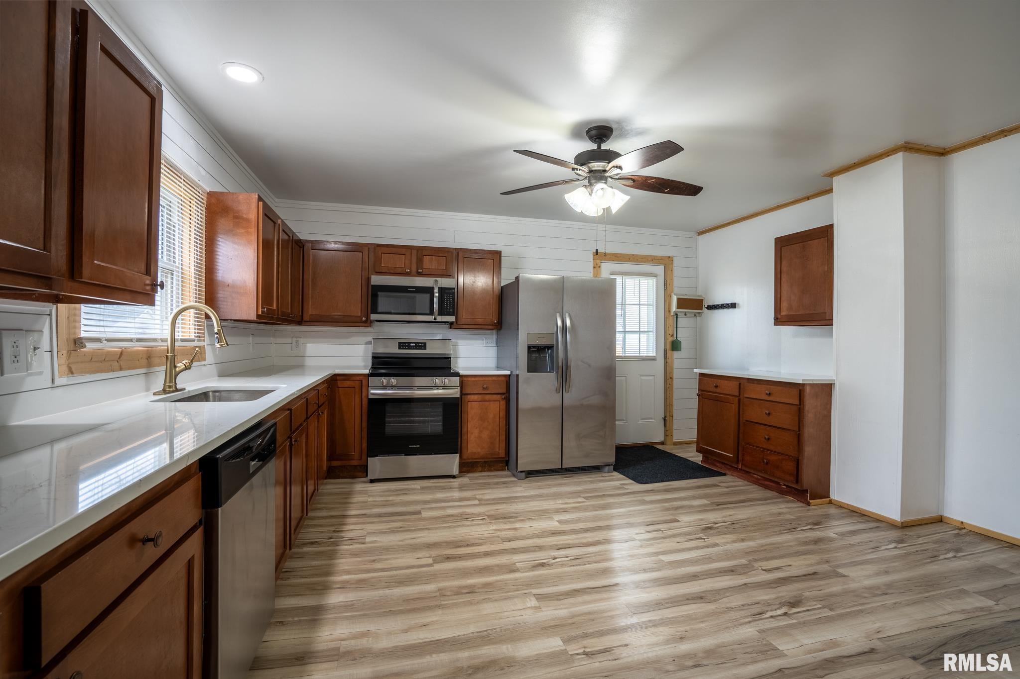 308 North 18th Street Herrin, IL 62948 - Photo 6 of 25