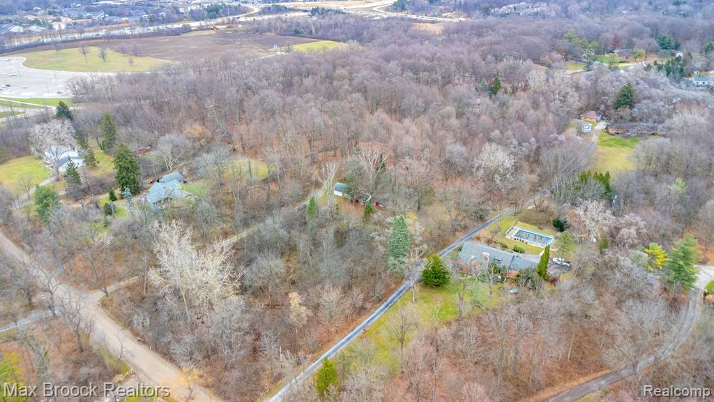 26444 Power Road Farmington Hills, MI 48334 - Photo 14 of 23