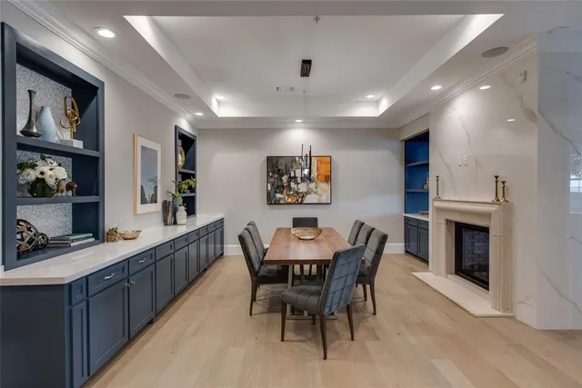 $4,725 | 4201 Lomo Alto Drive, Unit 217, Highland Park, TX 75219