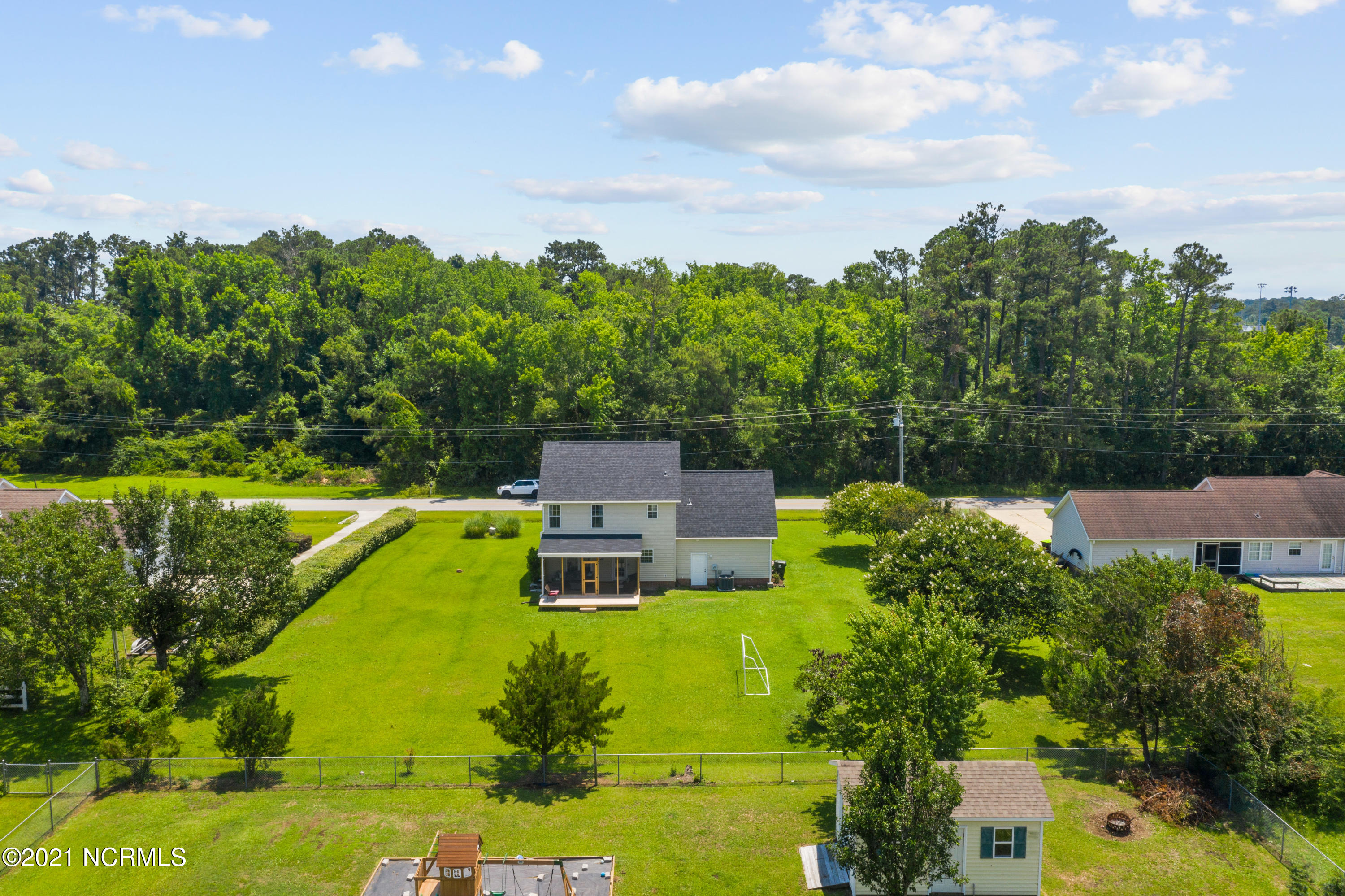 2803 Mayberry Loop Road Morehead City, NC 28557 - Photo 8 of 41 low aerial view