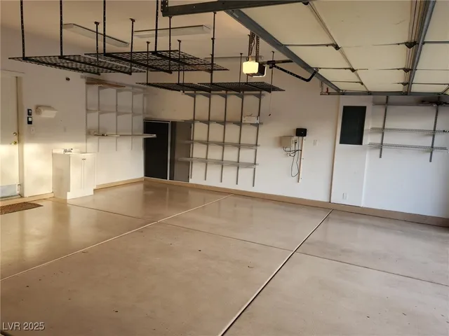 $3,000 | 2934 Maffie Street, Henderson, NV 89052