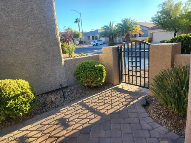 $3,000 | 2934 Maffie Street, Henderson, NV 89052