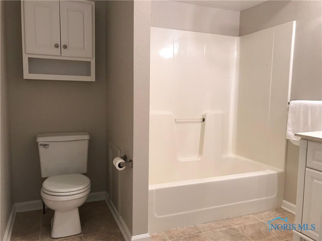 4702 Vineyard Road Toledo, OH 43623 - Photo 14 of 23 Gallery Image 14