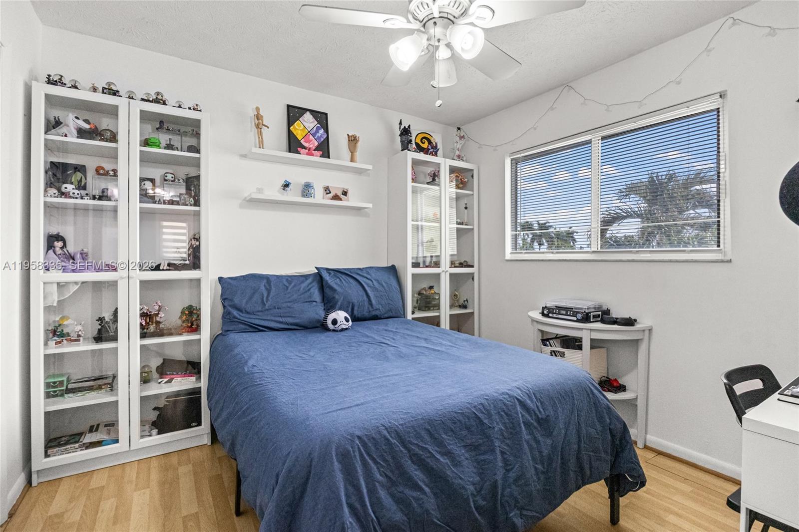 21839 Southwest 100th Place Cutler Bay, FL 33190 - Photo 18 of 37