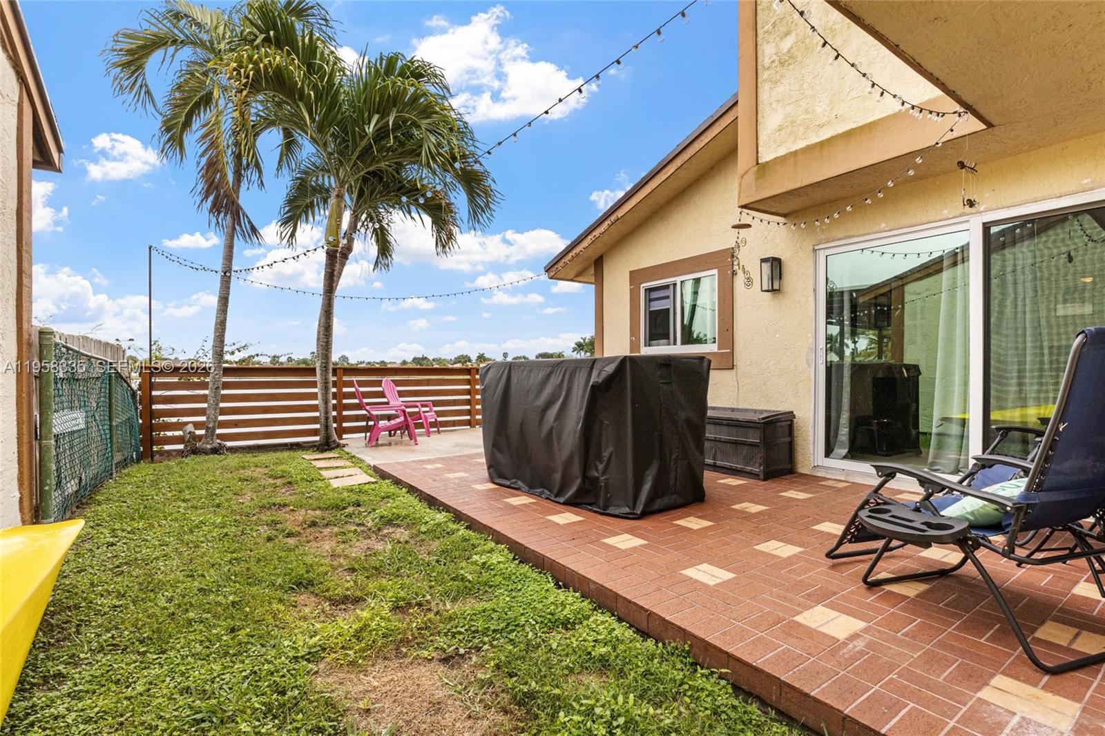 21839 Southwest 100th Place Cutler Bay, FL 33190 - Photo 23 of 37