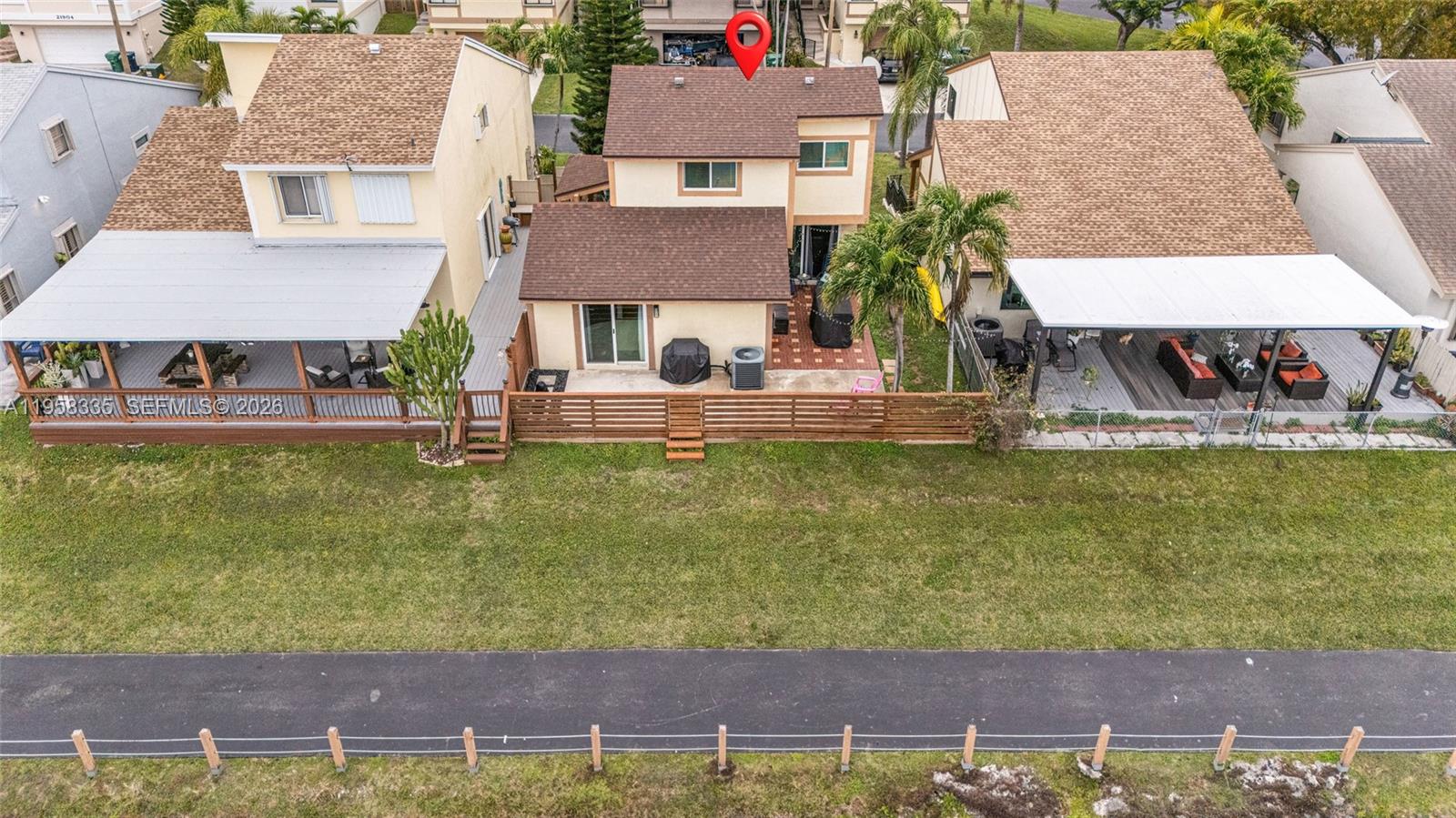 21839 Southwest 100th Place Cutler Bay, FL 33190 - Photo 29 of 37