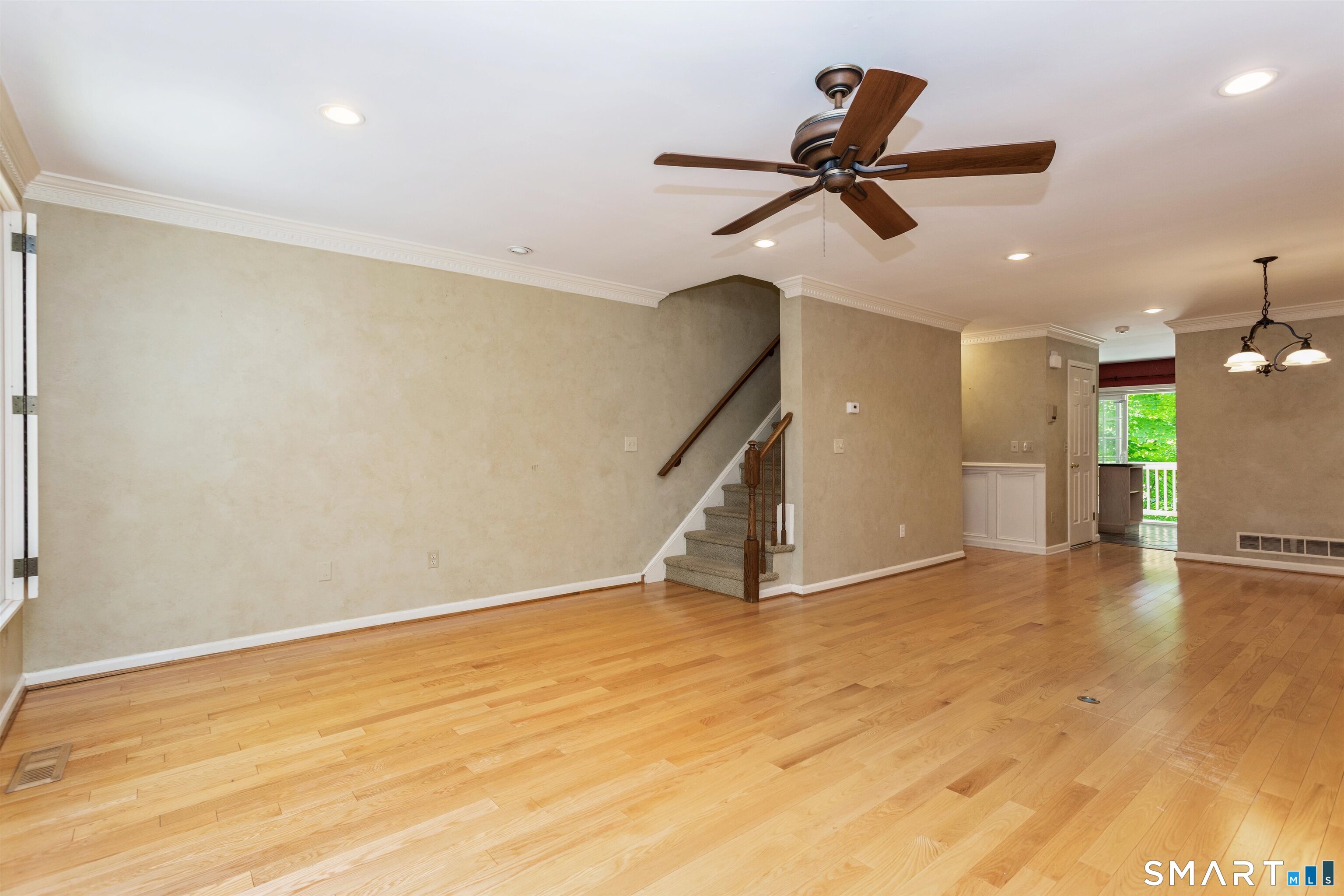 3 Valley View Road, Unit 24 Norwalk, CT 06851 - Photo 13 of 37