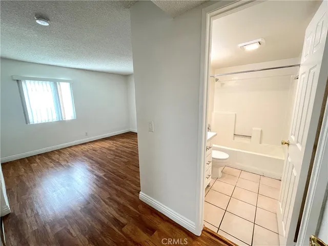 $2,450 | 14030 McClure Avenue, Unit 105, Paramount, CA 90723