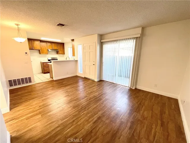 $2,450 | 14030 McClure Avenue, Unit 105, Paramount, CA 90723