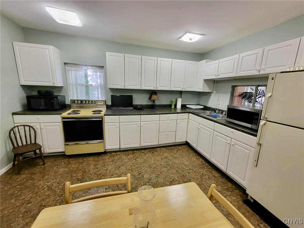 34 Kayuta Park Lane Remsen, NY 13438 - Photo 3 of 27