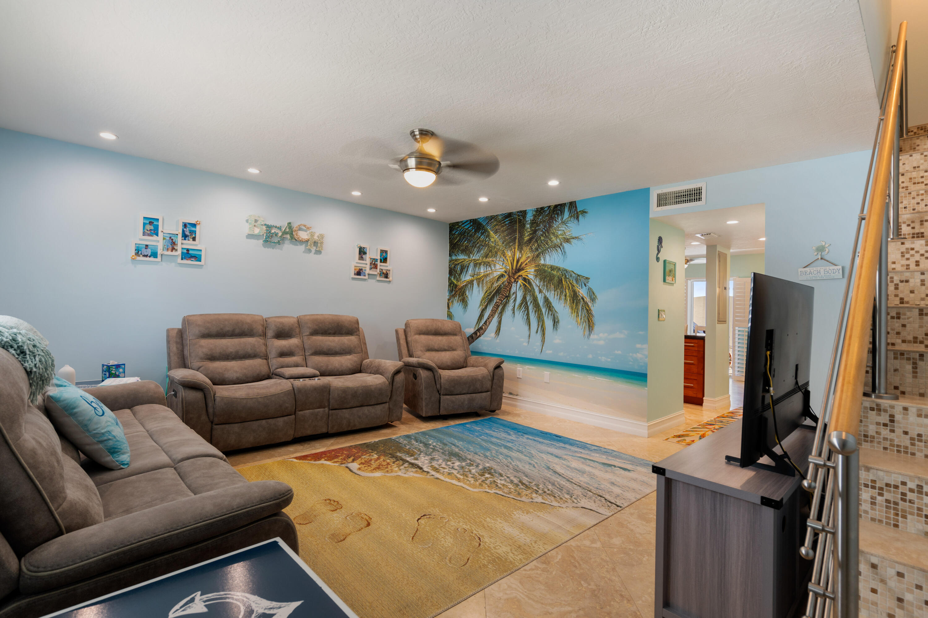 40 High Point Road, Unit G102 Tavernier, FL 33070 - Photo 4 of 30 Entrance