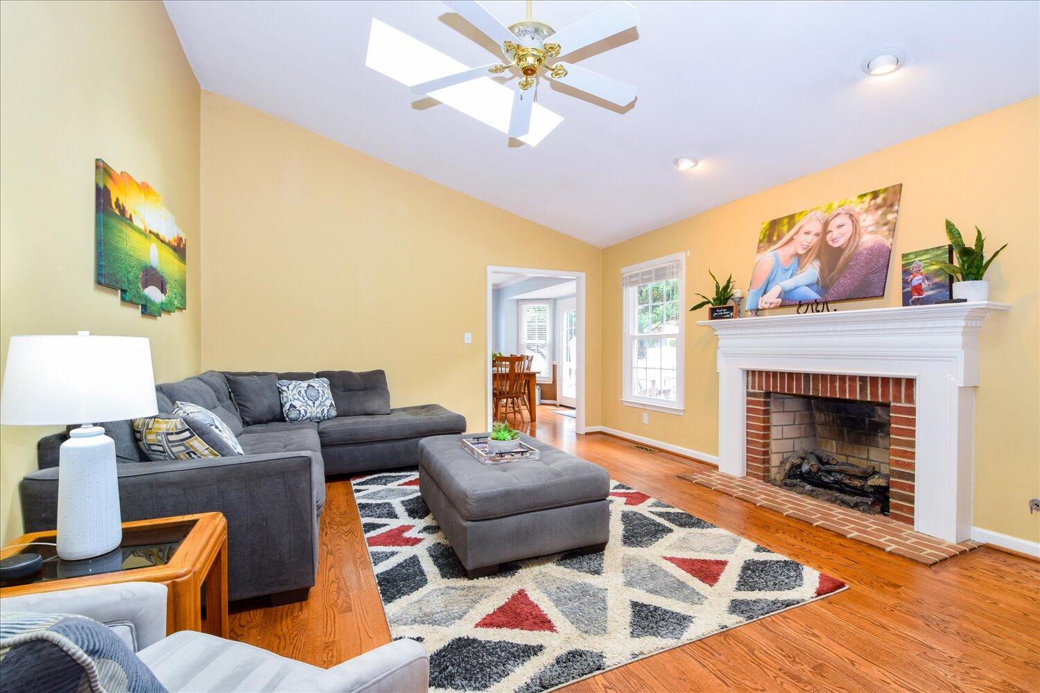 4306 Rte 2054 Roanoke, VA 24018 - Photo 4 of 45 04-4306 Fox Chase-4