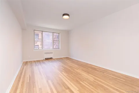 $220,000 | 12 Westchester Avenue, Unit 4H, White Plains, NY 10601