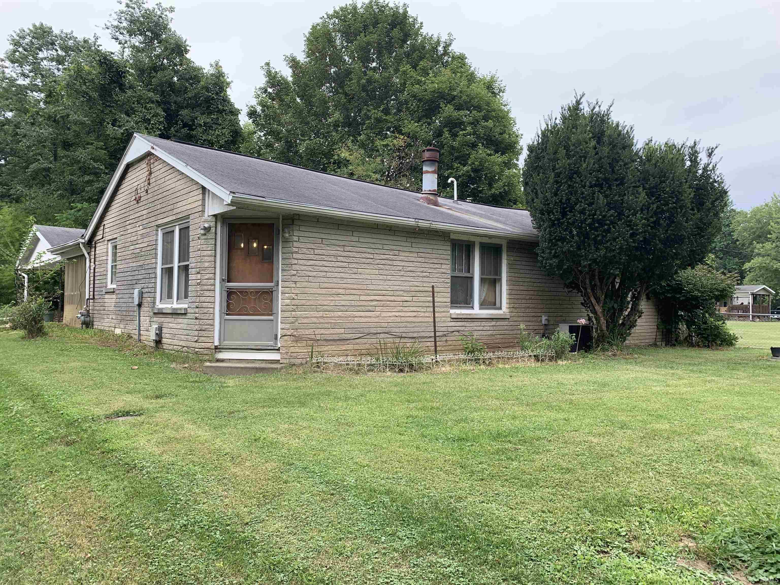 6155 South Handy Road Bloomington, IN 47401 - Photo 2 of 23