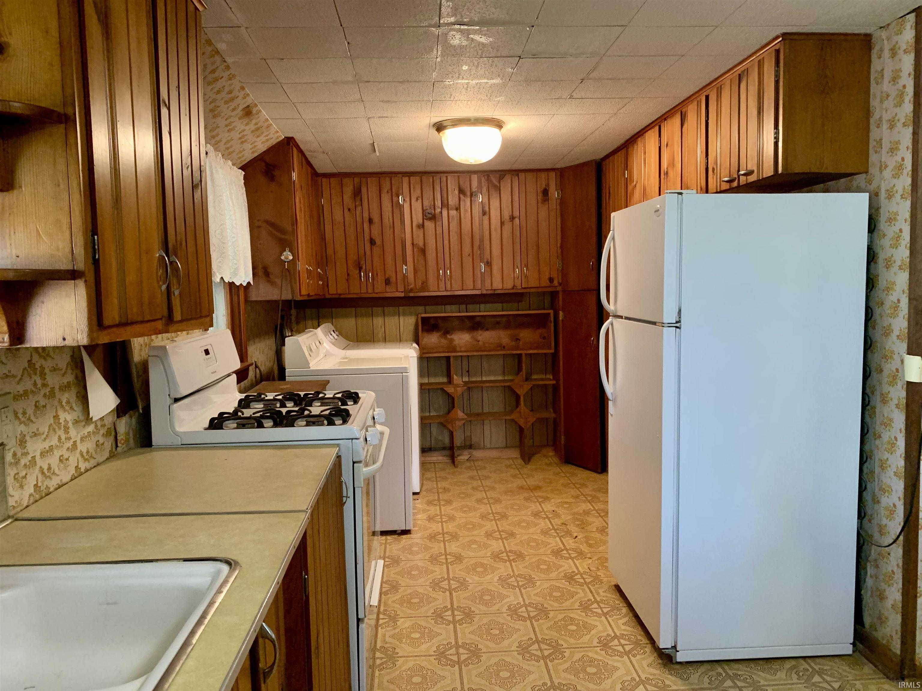 6155 South Handy Road Bloomington, IN 47401 - Photo 6 of 23
