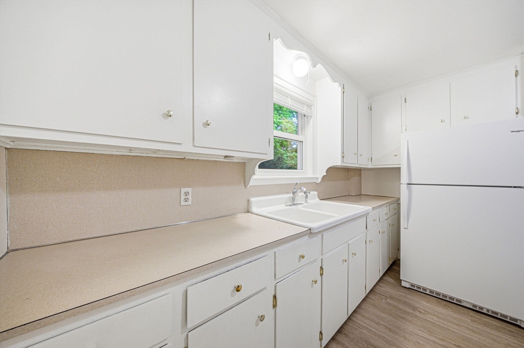 33 Harvard Street, Unit 2 Arlington, MA 02476 - Photo 27 of 41