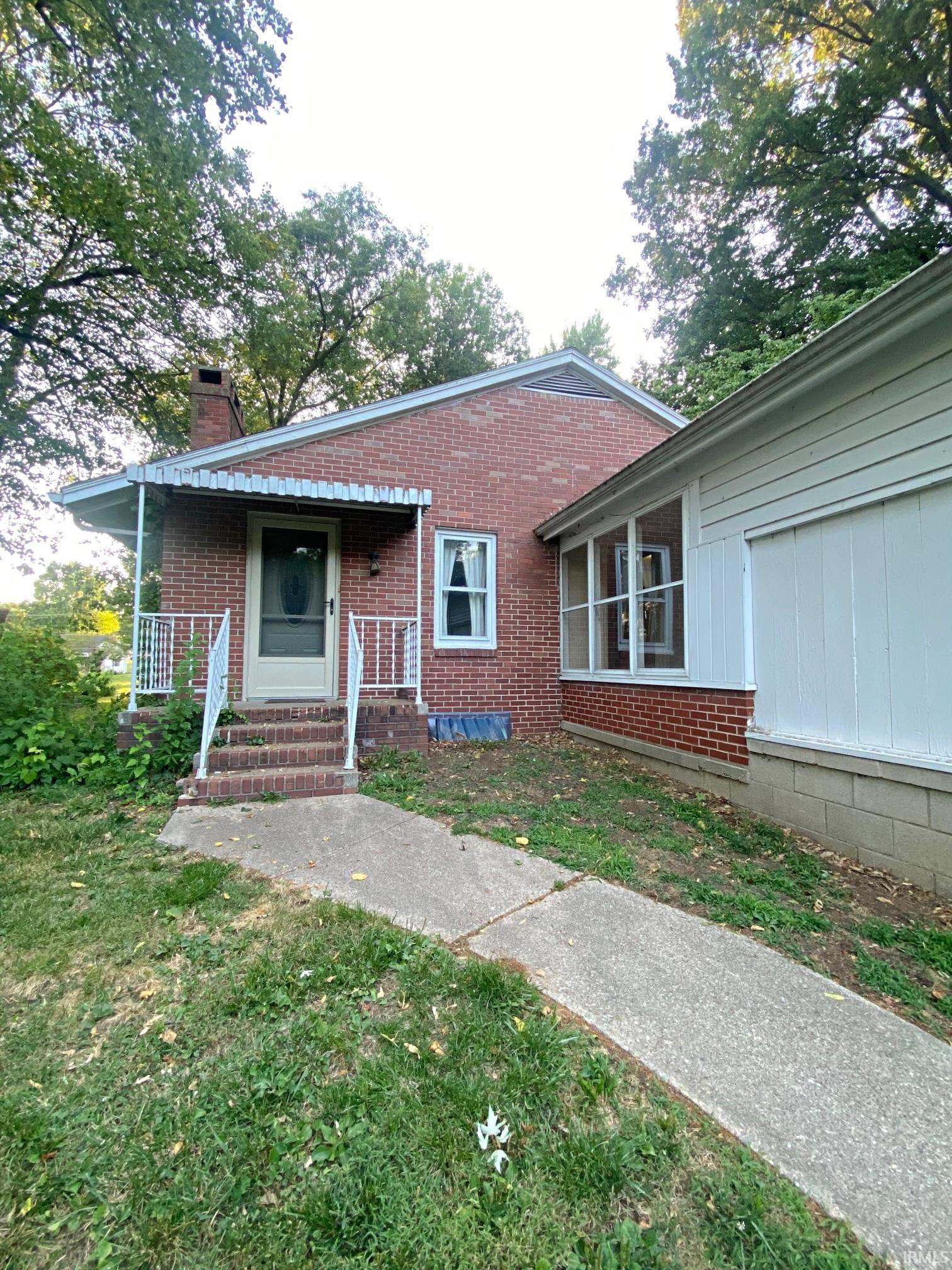 216 Apraw Road Washington, IN 47501 - Photo 1 of 24 Gallery Image 1