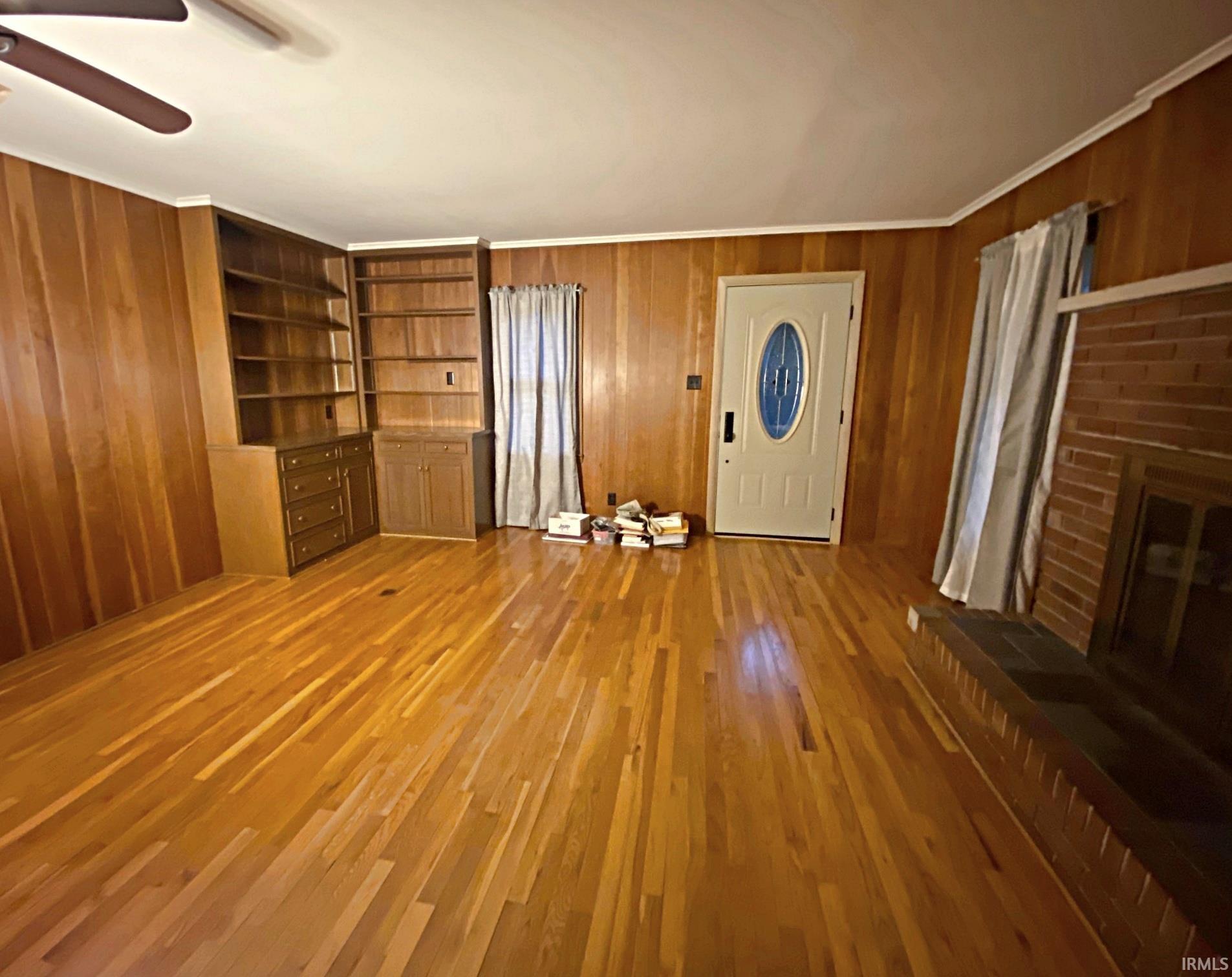 216 Apraw Road Washington, IN 47501 - Photo 3 of 24 Gallery Image 3