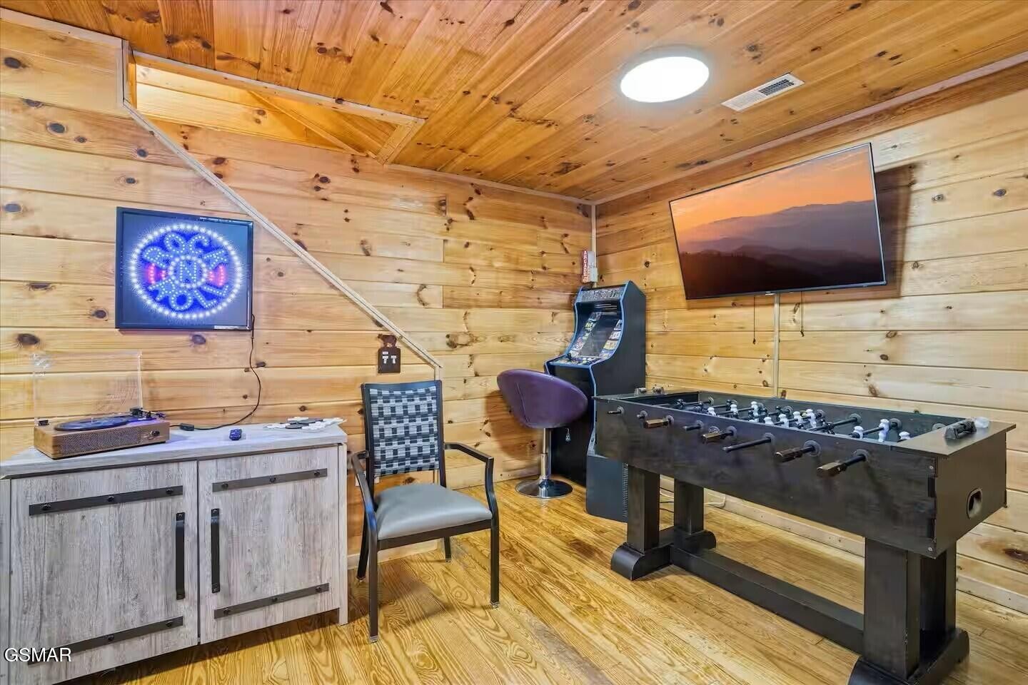 2036 Ridge Road, Unit 6 Pigeon Forge, TN 37863 - Photo 7 of 39 Gallery Image 7
