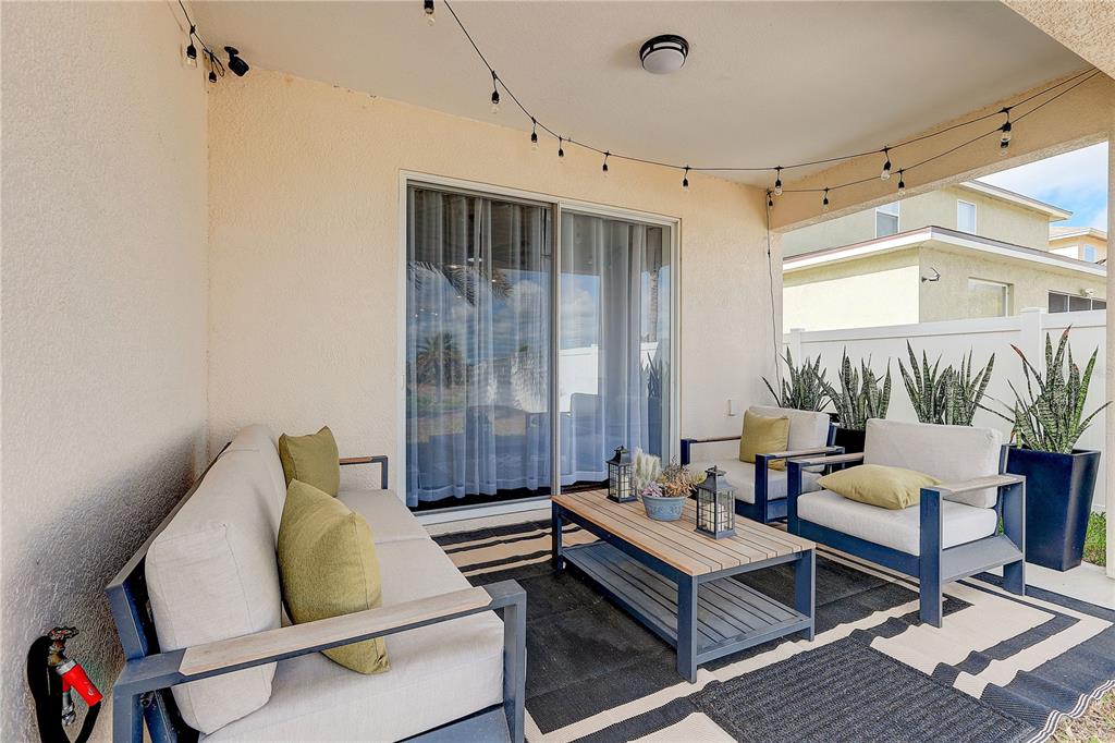 2410 Hawks Point Court Ruskin, FL 33570 - Photo 47 of 82