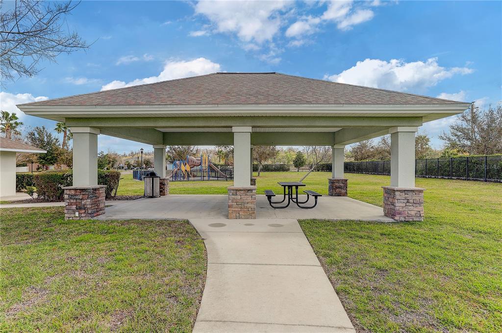 2410 Hawks Point Court Ruskin, FL 33570 - Photo 72 of 82