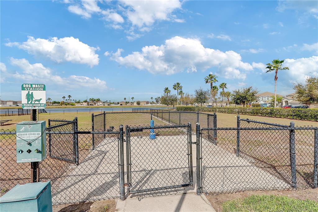 2410 Hawks Point Court Ruskin, FL 33570 - Photo 73 of 82