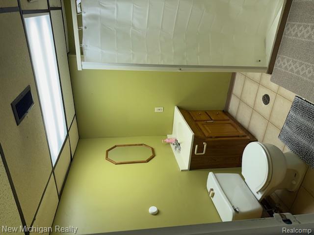 32090 Ruehle Avenue Warren, MI 48093 - Photo 5 of 14