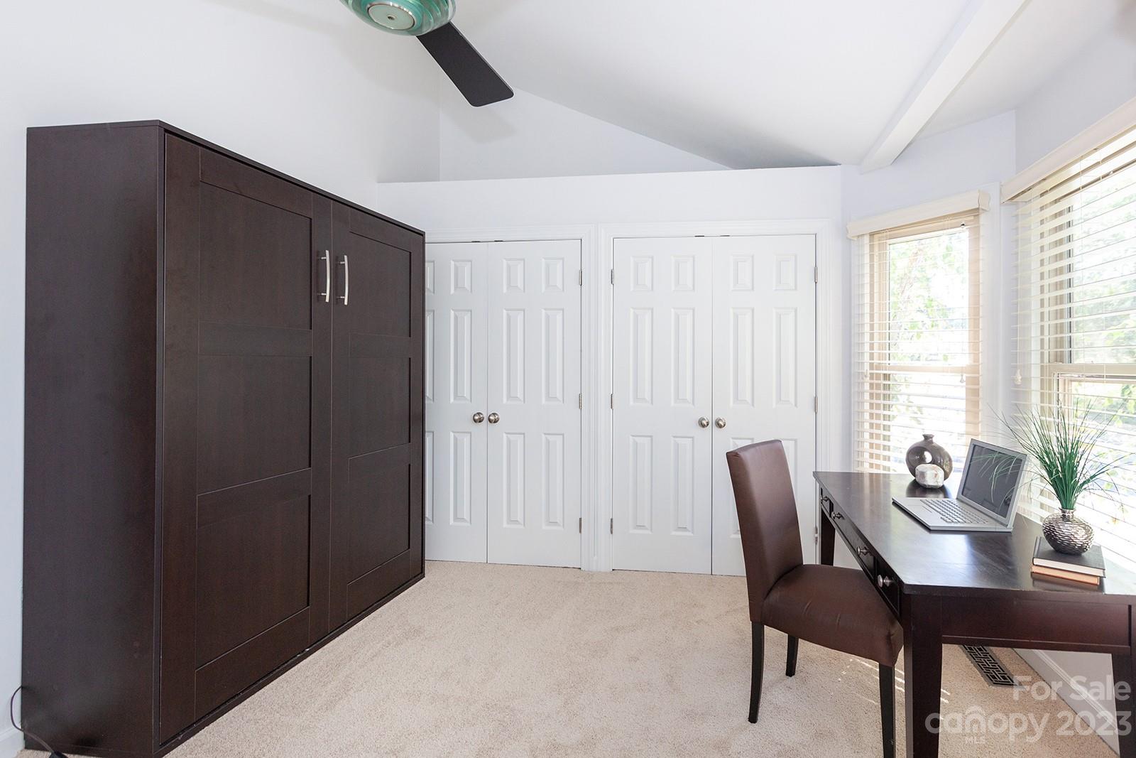13820 Queens Harbor Road, Unit E Charlotte, NC 28278 - Photo 26 of 39 Gallery Image 26