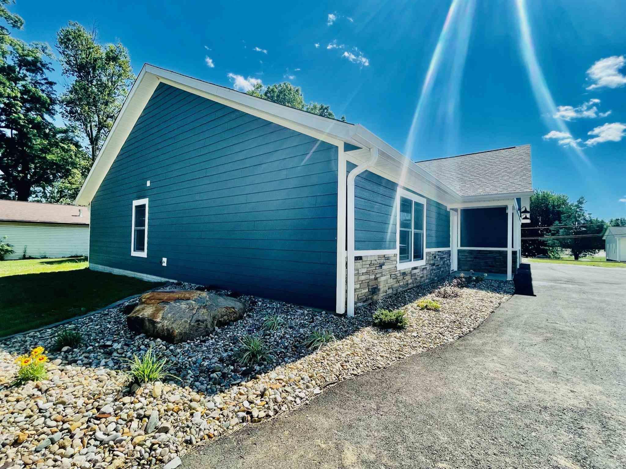 1417 24th Street Bedford, IN 47421 - Photo 4 of 27