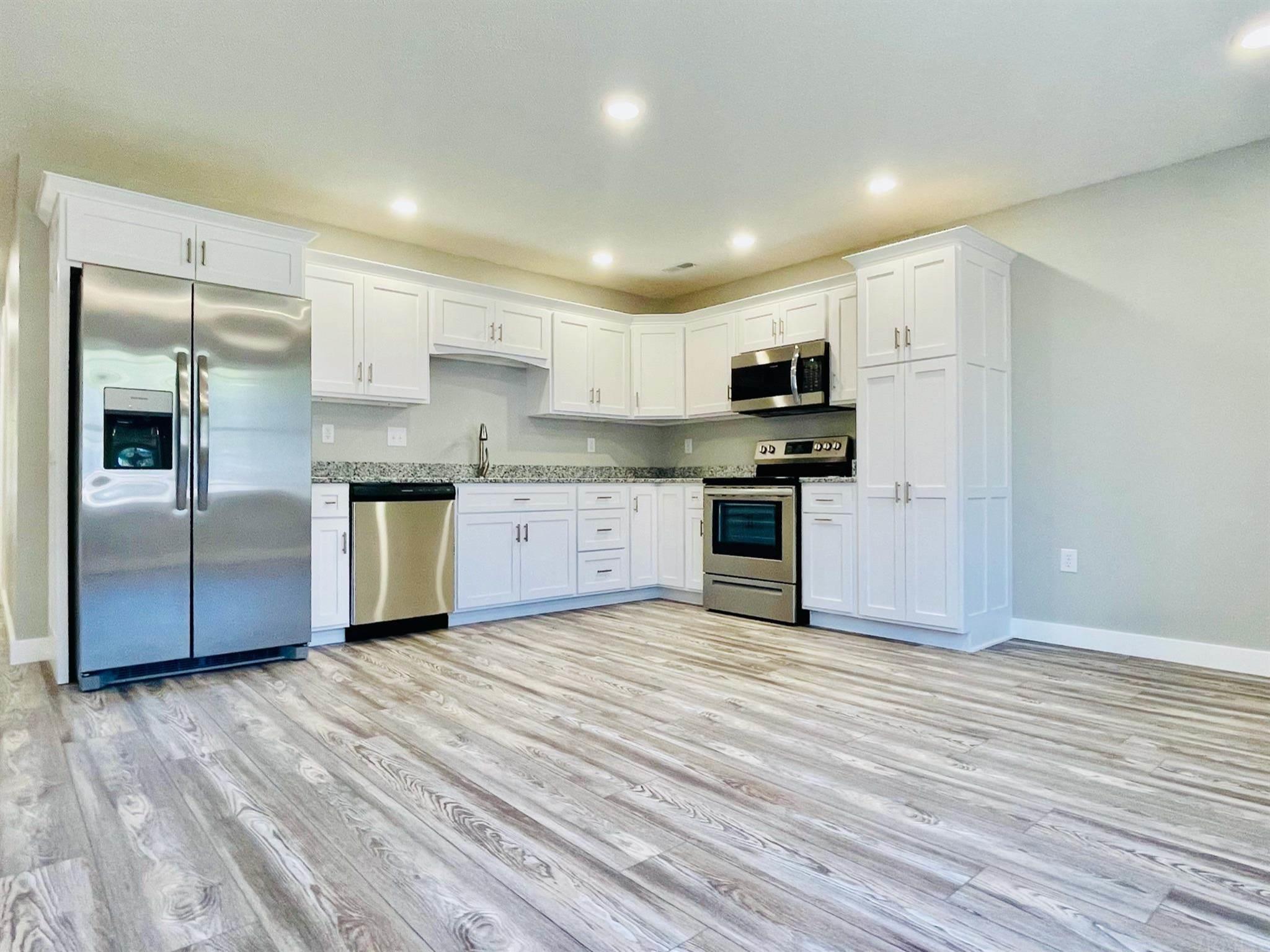 1417 24th Street Bedford, IN 47421 - Photo 8 of 27