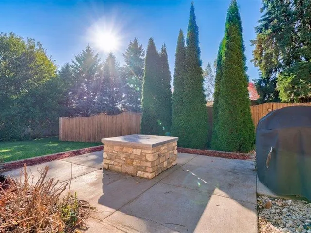 $670,000 | 5433 Lacy Road, Fitchburg, WI 53711