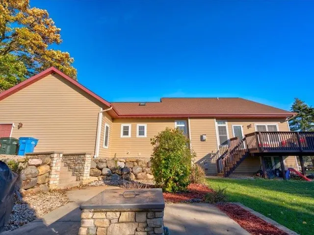 $670,000 | 5433 Lacy Road, Fitchburg, WI 53711