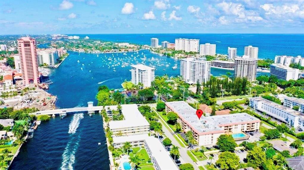 1000 Spanish River Road, Unit 3G Boca Raton, FL 33432 - Photo 28 of 31 a view of a flower in a yard
