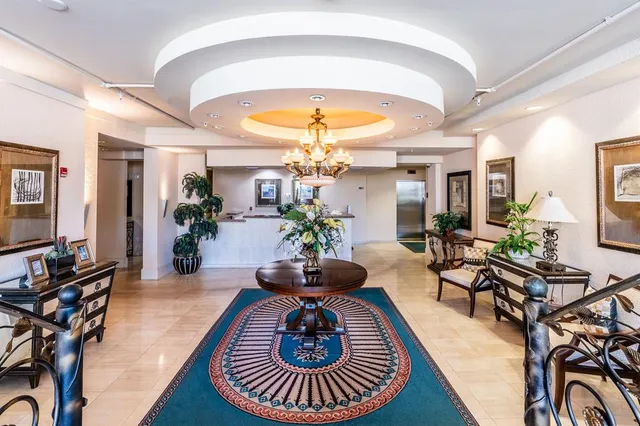 $2,800 | 1000 Spanish River Road, Unit 3G, Boca Raton, FL 33432