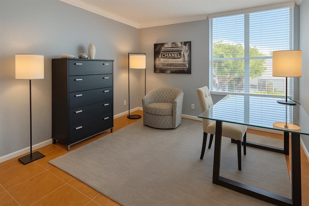 1000 Spanish River Road, Unit 3G Boca Raton, FL 33432 - Photo 7 of 31 a living room with furniture