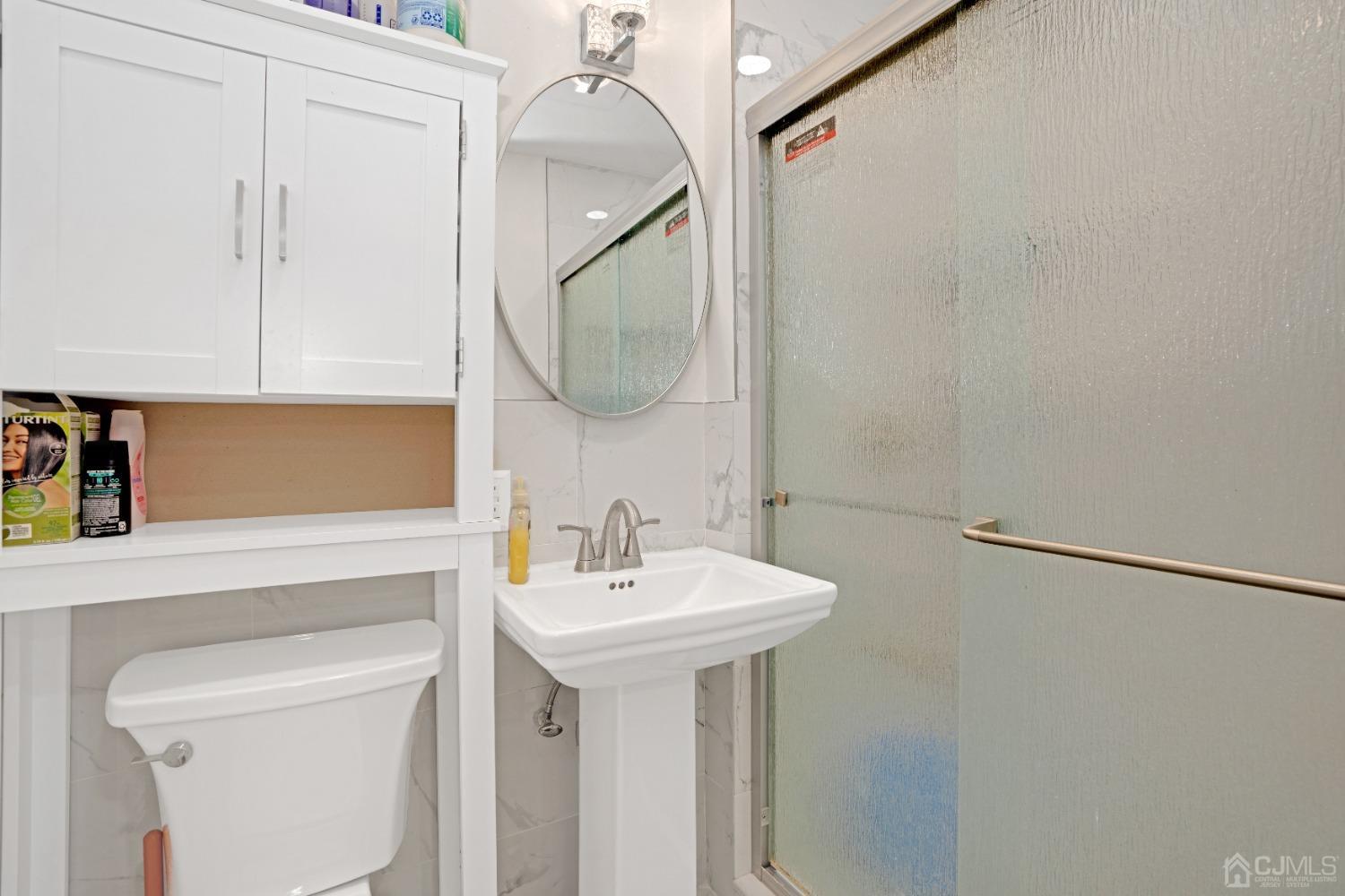 28 Baltic Street Edison, NJ 08820 - Photo 24 of 34 Gallery Image 24