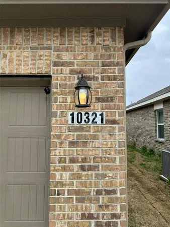 $1,999 | 10321 Rosegreen Lane, Fort Worth, TX 76036