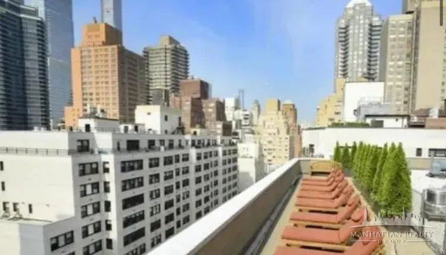 $4,850 | 330 East 46th Street, Unit 5L | Midtown East