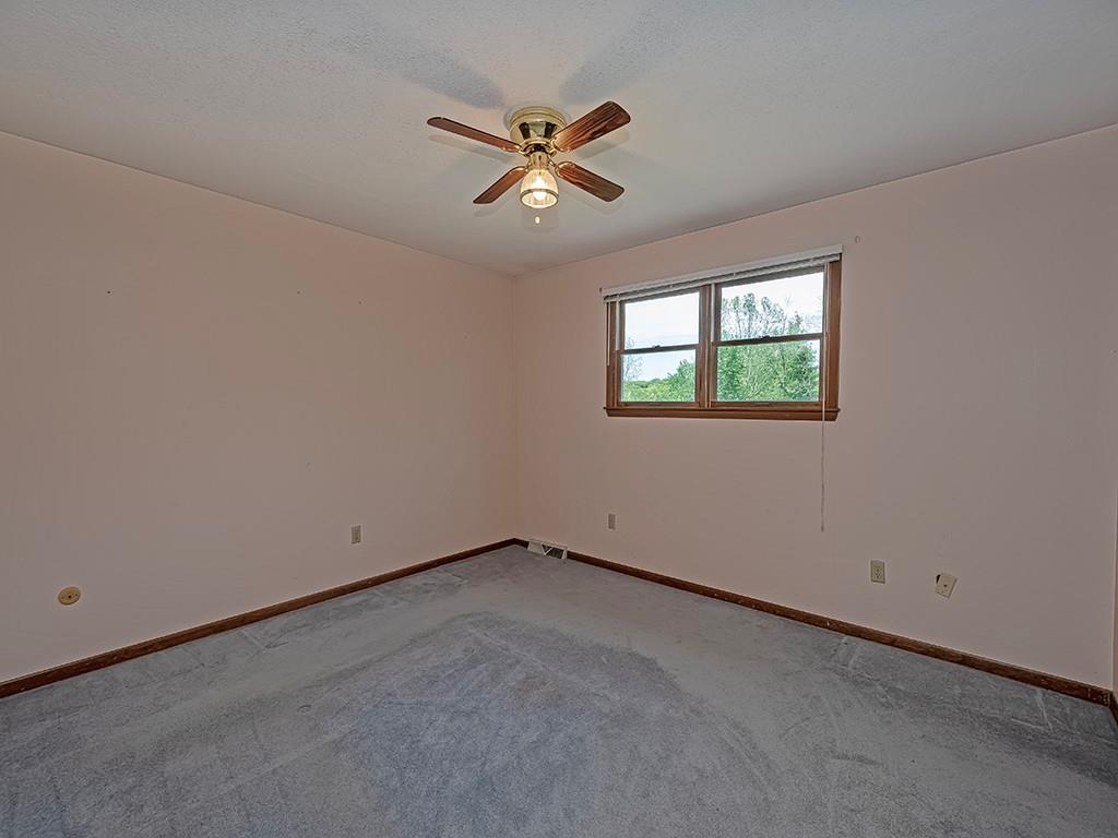 387 Fanker Road Harmony, PA 16037 - Photo 18 of 34