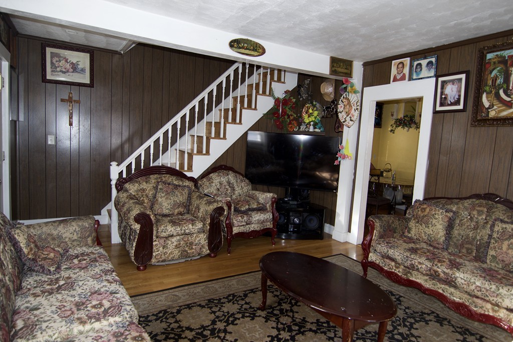 30 Webster Street Lynn, MA 01902 - Photo 14 of 23 Gallery Image 14