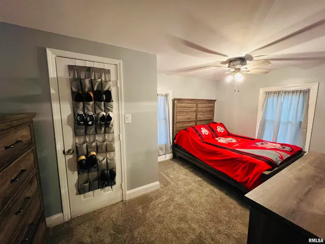 $92,500 | 1300 Lincoln Street, Eldorado, IL 62930