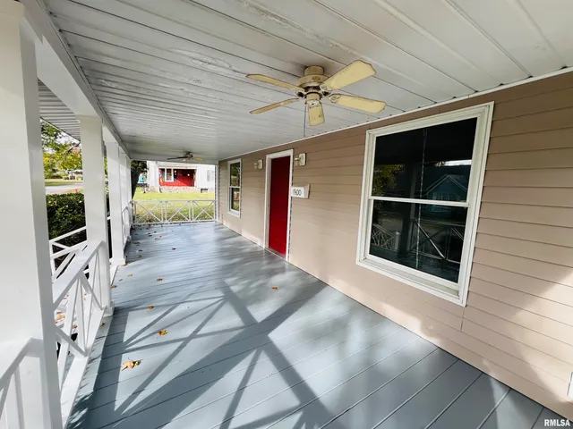 $92,500 | 1300 Lincoln Street, Eldorado, IL 62930