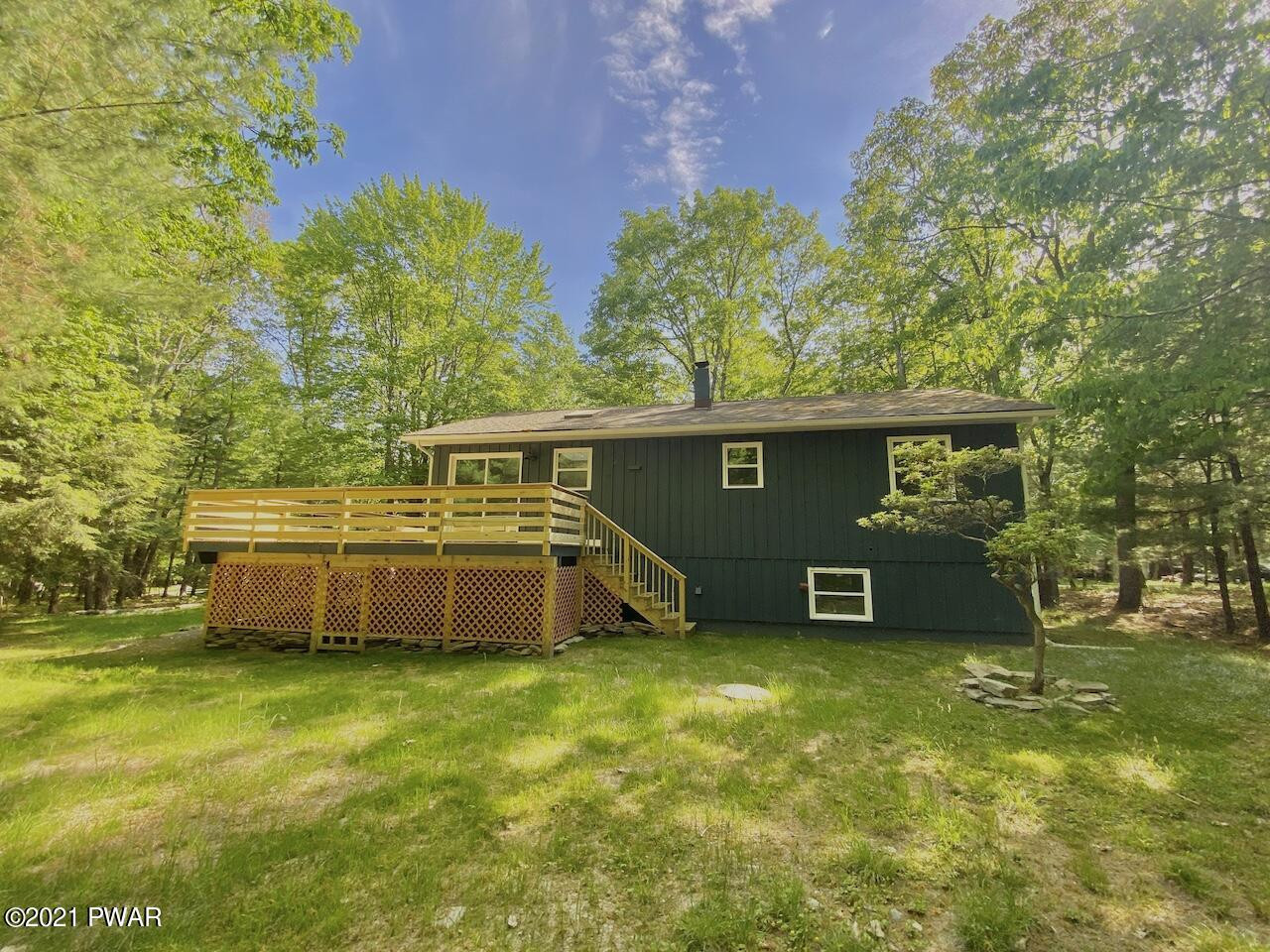 142 Blackfoot Road Shohola, PA 18458 - Photo 4 of 46