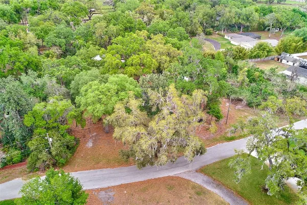 $425,000 | 1220 Vinewood Drive, Seffner, FL 33584