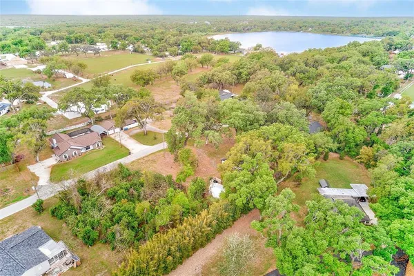 $425,000 | 1220 Vinewood Drive, Seffner, FL 33584